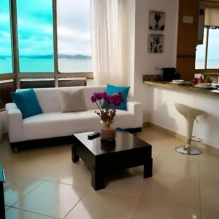Apartment Premium Frente Al Mar Y Playa *