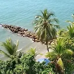 Aparta Suite con Vista al Mar