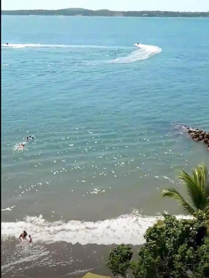 Premium Frente Al Mar Y Playa Apartamento