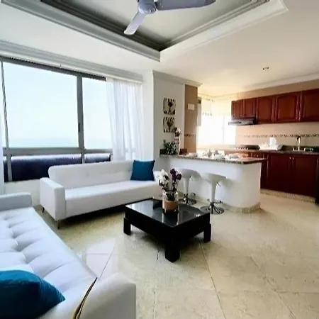 Apartamento Premium Frente Al Mar Y Playa Cartagena