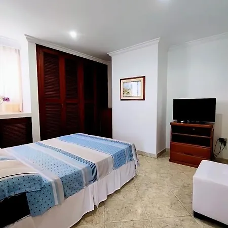 Premium Frente Al Mar Y Playa Apartamento *